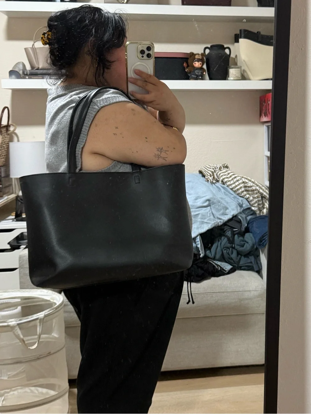 Minimalist Black Leather-Look Tote Bag with Double Straps